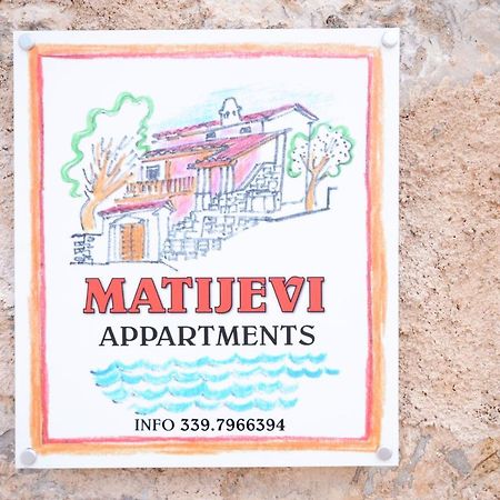 Matijevi Apartments 시스티아나 외부 사진